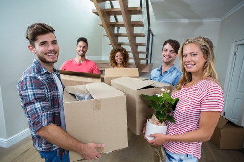 Local removals service supporting homes and small businesses around Kennington