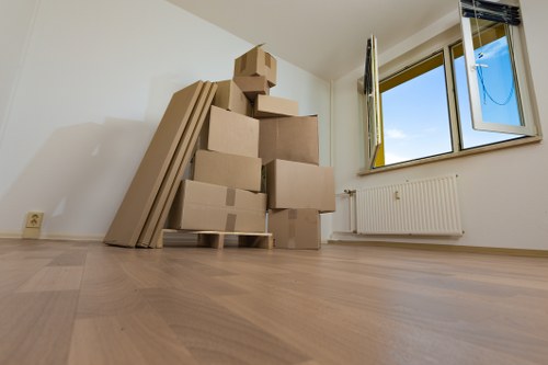 Professional packing support for a home move in Kennington