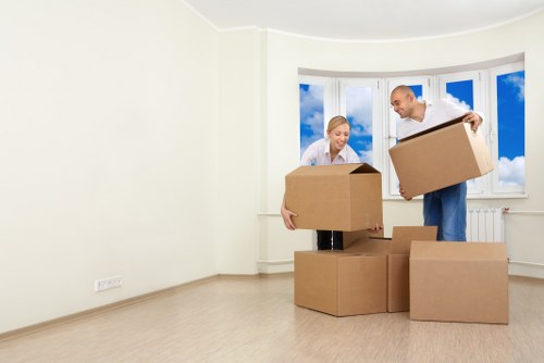 Local moving support for students and shared houses in Kennington