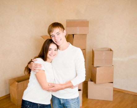 Flat removals team preparing a move in Kennington with loading access planned