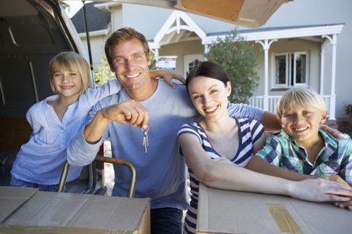 Trusted Kennington removals service handling belongings carefully