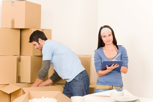 Flexible van hire for flats, homes, and offices in Kennington